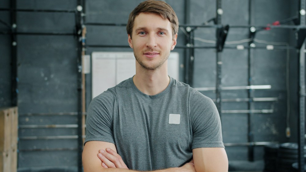 Illustrative photo of an athlete training in a gym